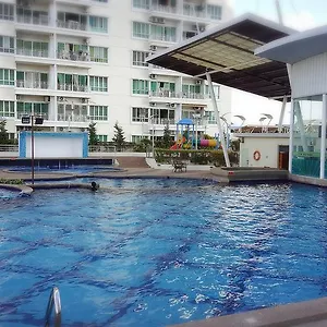 아파트 One Borneo Tower B 코타키나발루