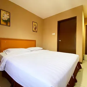 Hotel Oyo 90108 Kaya 2*