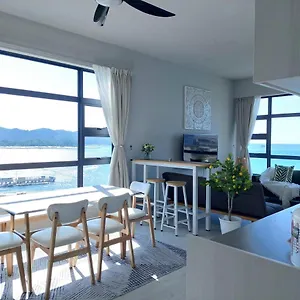 Apartment J' Jesselton Quay Centre Near Suria