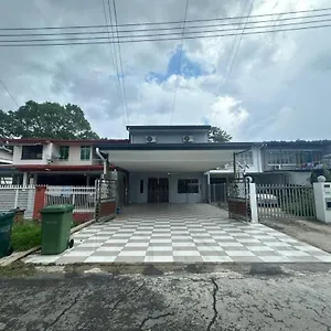 Karen Likas Casa vacanze Kota Kinabalu
