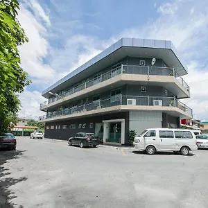 Oyo Near Tanjung Aru 3*
