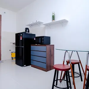 The Shore Cabana Homestay Studio