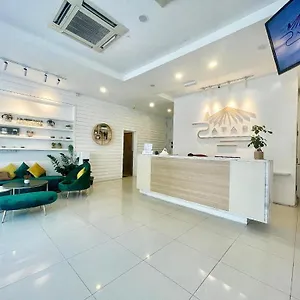 Atap Hotel Kota Kinabalu