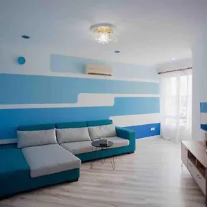 Sam 6 Apartment