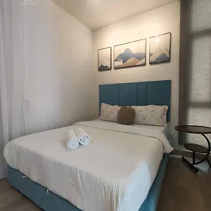 The Shore Partial Seaview By Clover A1817 Apartment