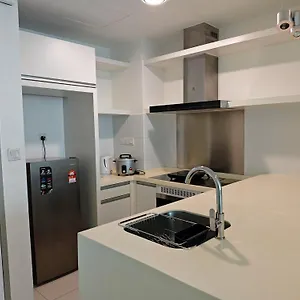 Sutera Avenue Lks Apartment *