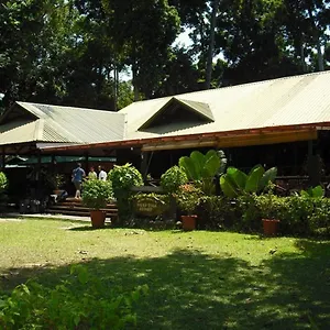 Hotel Pulau Tiga