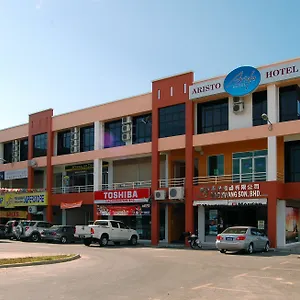 Hotel Aristo Putatan 2*